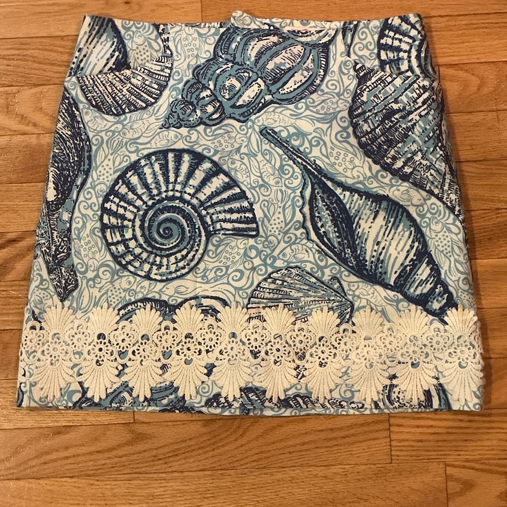 Lilly Pulitzer Blue and White Seashell Print Skirt